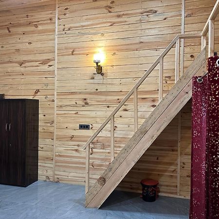 Cabana Riverside Resort - Kainchi Dham Нейнитал Екстериор снимка